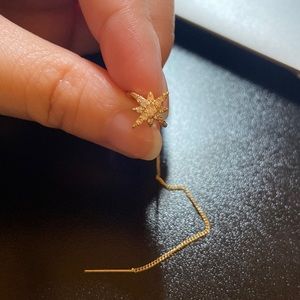 Gold shining ear clip and threader